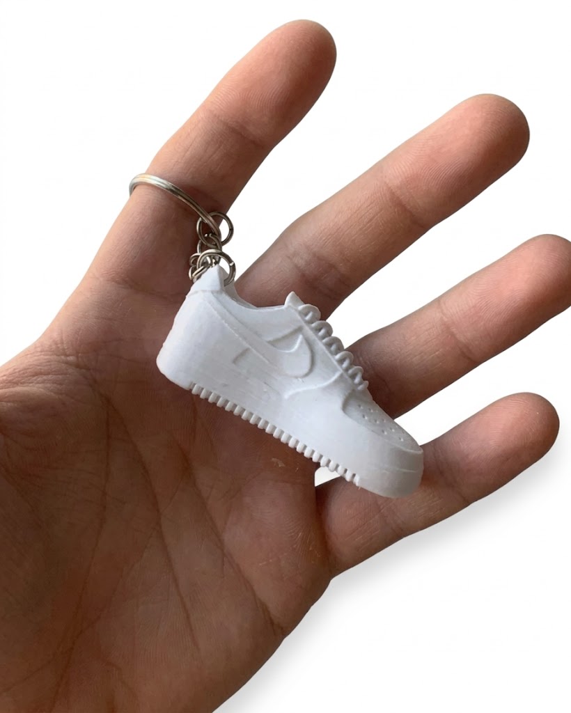 Novelty trainer keychain sneaker gift accessory UK