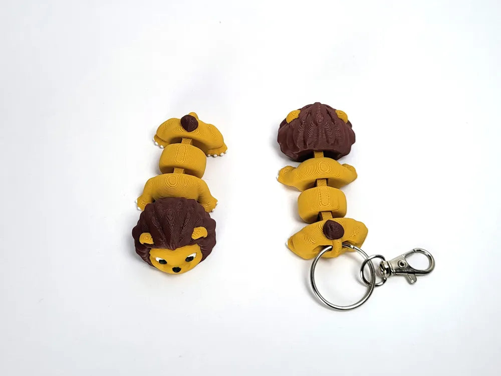 Articulated lion fidget model close up detail novelty gift UK