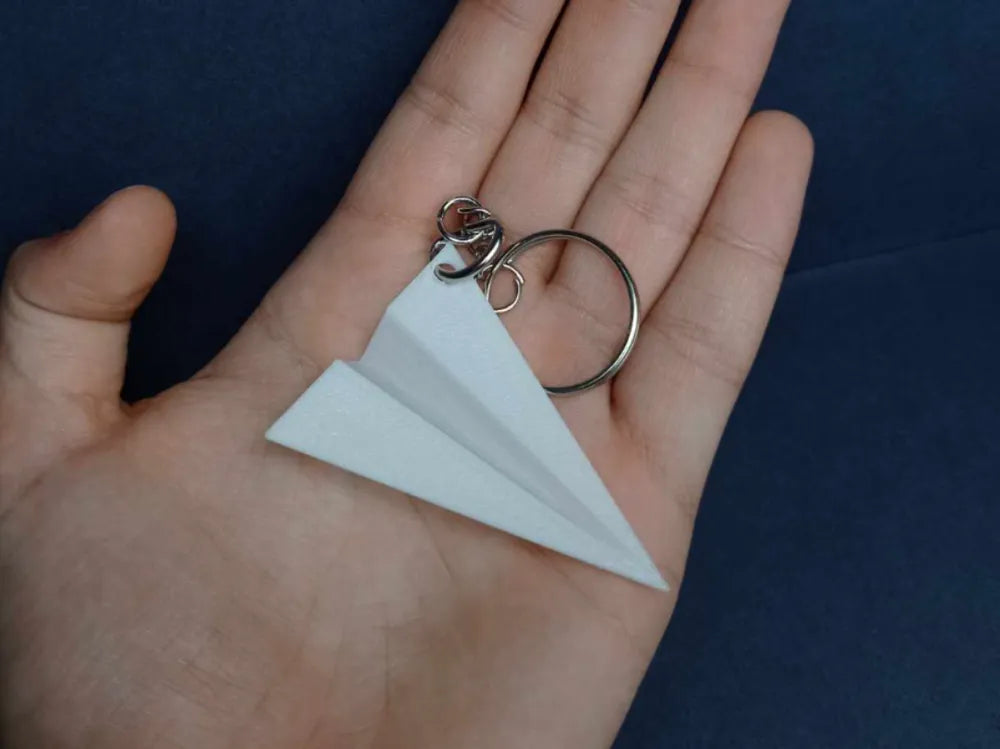 Novelty aeroplane keychain travel gift accessory UK