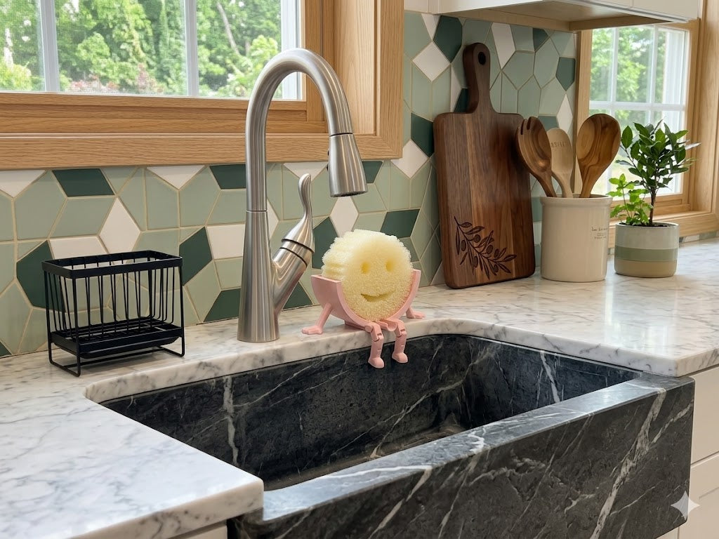 HappyScrub Sink Buddy pink sponge holder kitchen novelty gift UK